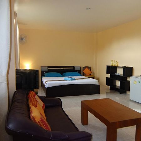 Similan Hotel Пляж Банг Тао Номер фото