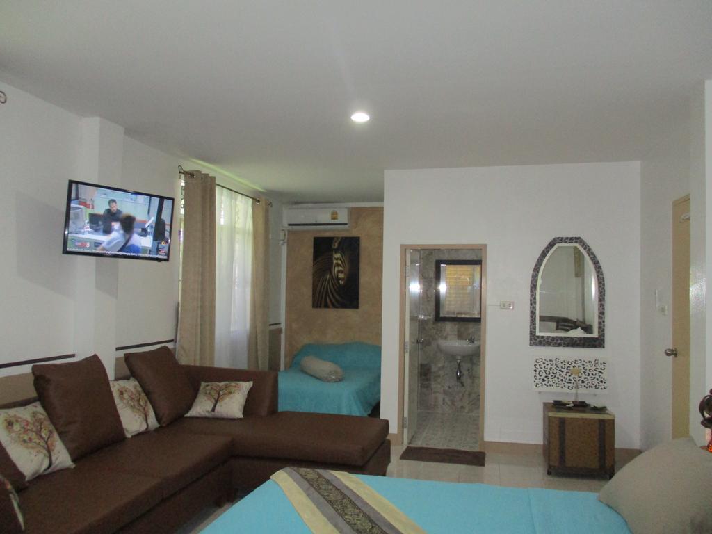 Similan Hotel Пляж Банг Тао Экстерьер фото